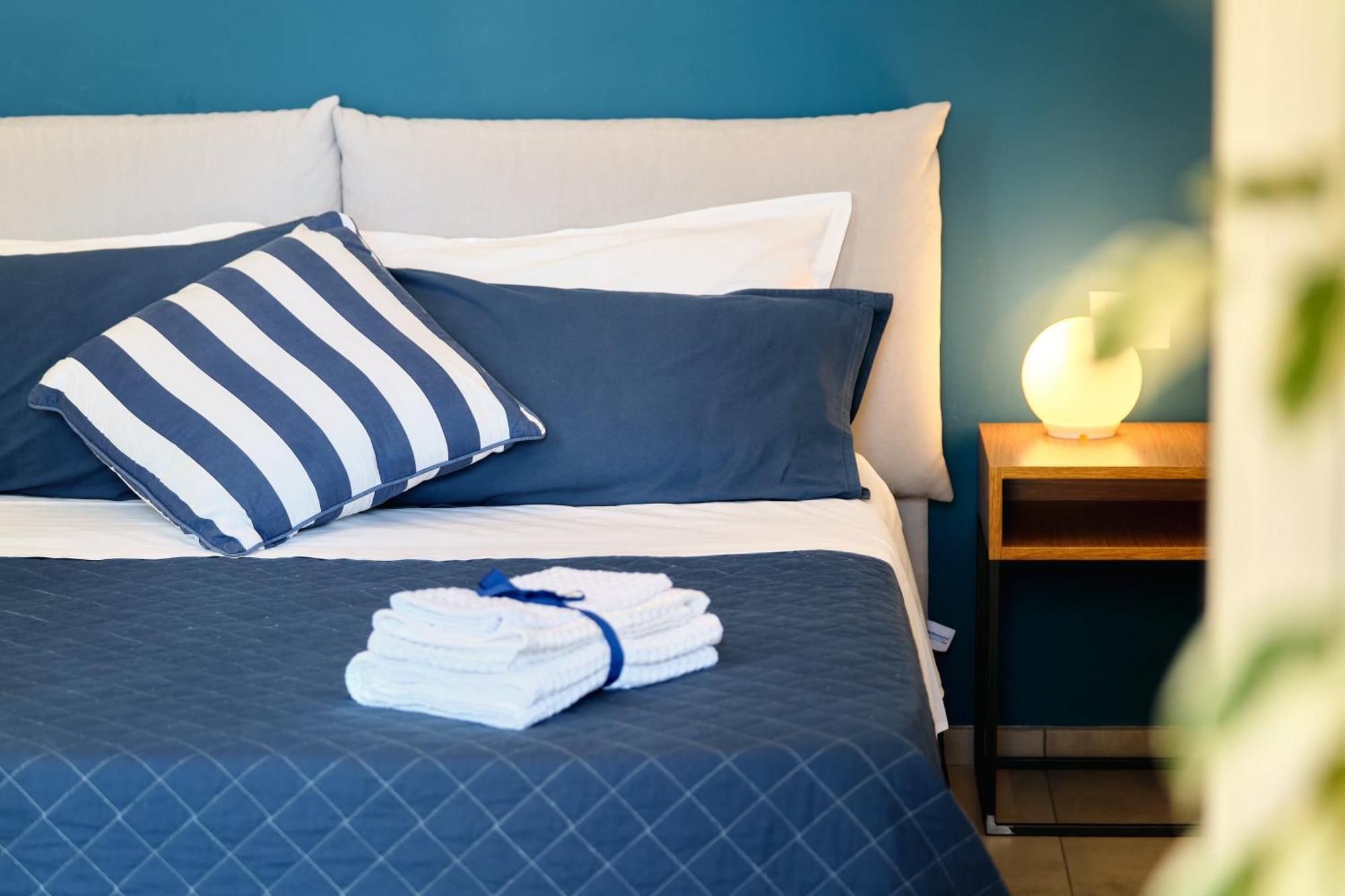 Riflessi Damare Room & Apartment 살레르노 외부 사진